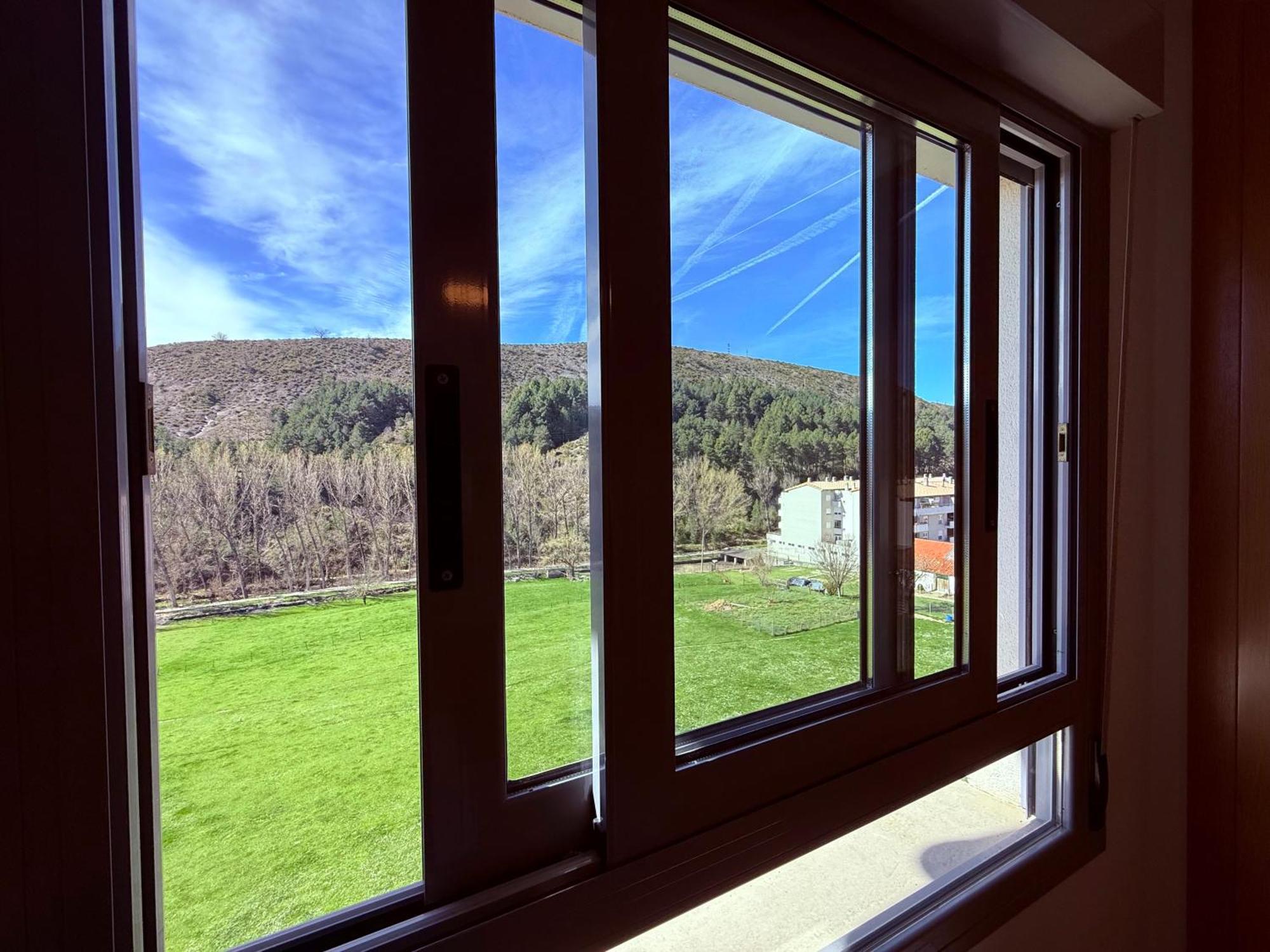 Prime Loft Pirineos Apartment Sabinanigo Bagian luar foto